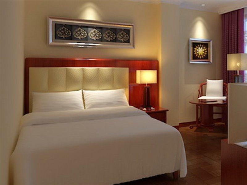 Diamond Hotel Phnom Penh Luaran gambar