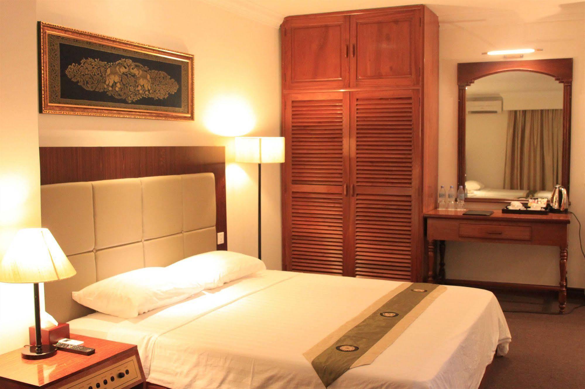 Diamond Hotel Phnom Penh Luaran gambar